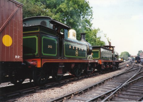 SECR H Class 263 & C Class 592 Sheffield Park (1995)