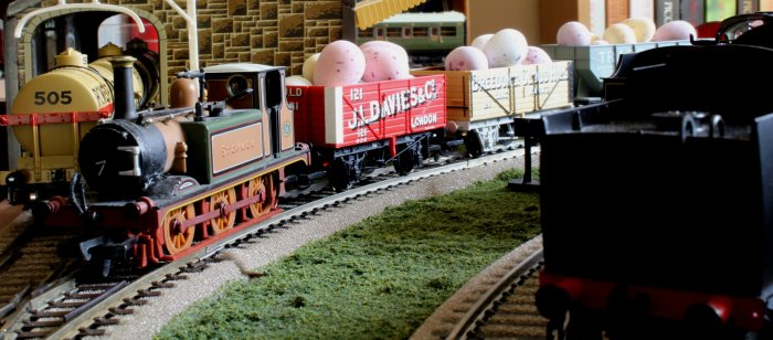 Locoyard Easter 2013 - A1X Terrier 55 Stepney - Chocolate Egg Freight Special