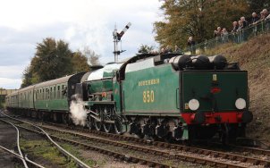 2014 Autumn Steam Gala Watercress Line - Ropley - Southern Railway 4-6-0 850 Lord Nelson