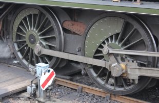 2015 - Bluebell Railway - Sheffield Park - Southern Railway Maunsell S15 class 847 wheels